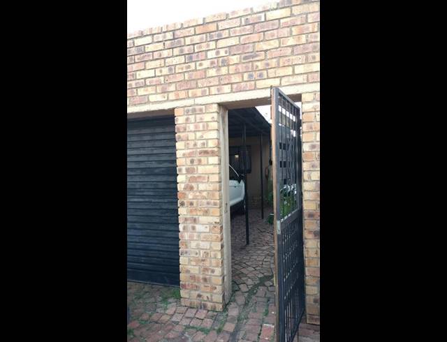 3 BEDROOM HOUSE FOR SALE IN SUIDEROORD